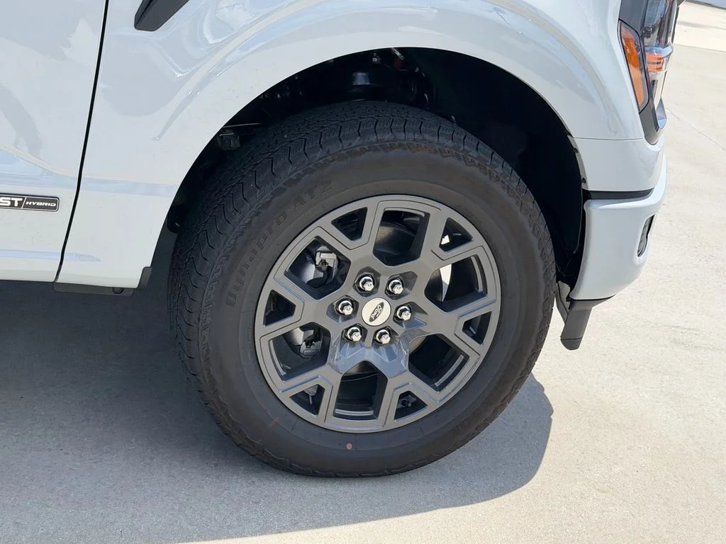New 2026 Avalanche Ford STX® image 9
