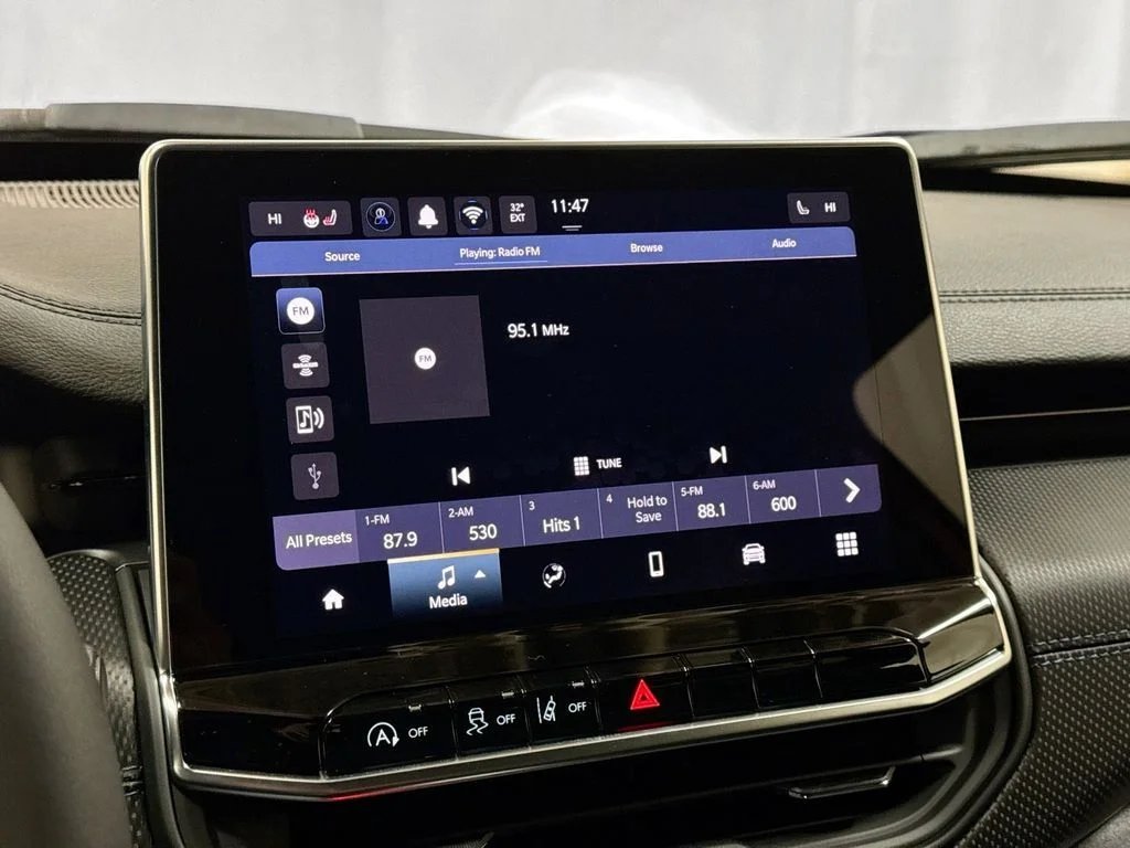 New 2026 Joose (DISC) Jeep Latitude image 26