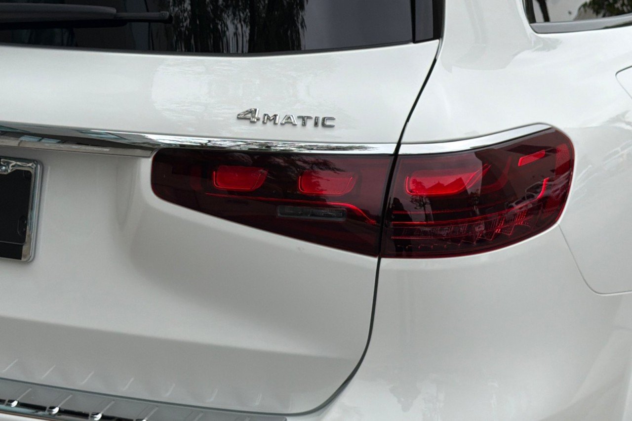 New 2026 Polar White Mercedes-Benz GLS 450 4MATIC® SUV image 28