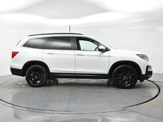 Used 2022 White Honda Special Edition image 8