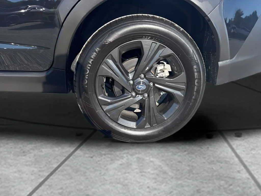 Used 2024 Black Subaru Base image 27