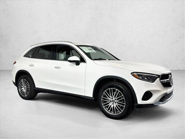 New 2026 Polar White Mercedes-Benz GLC 300 image 32