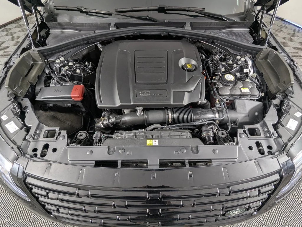 Certified Used 2025 Black Land Rover Dynamic SE image 26