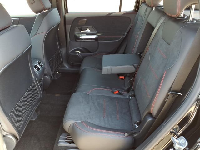 New 2026 Black Mercedes-Benz GLB 250 image 18