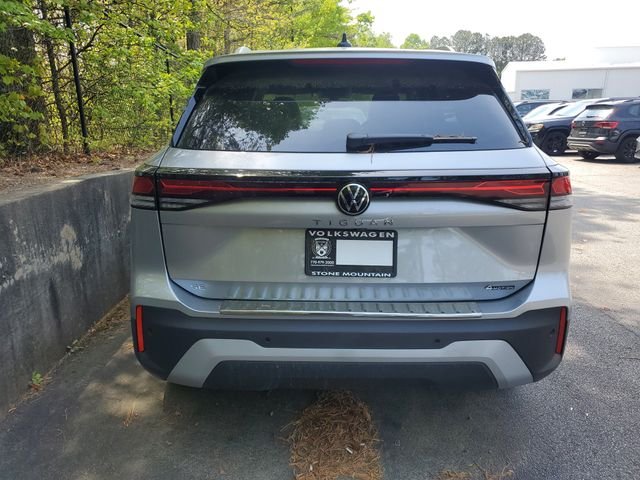New 2026 Silver Volkswagen SE image 4