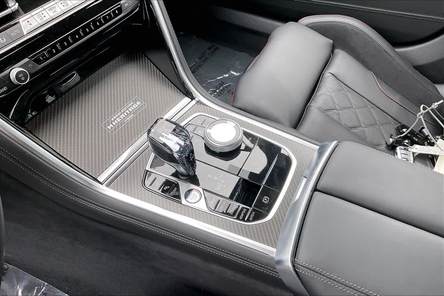 New 2026 Daytona Violet Metallic BMW M850i image 7