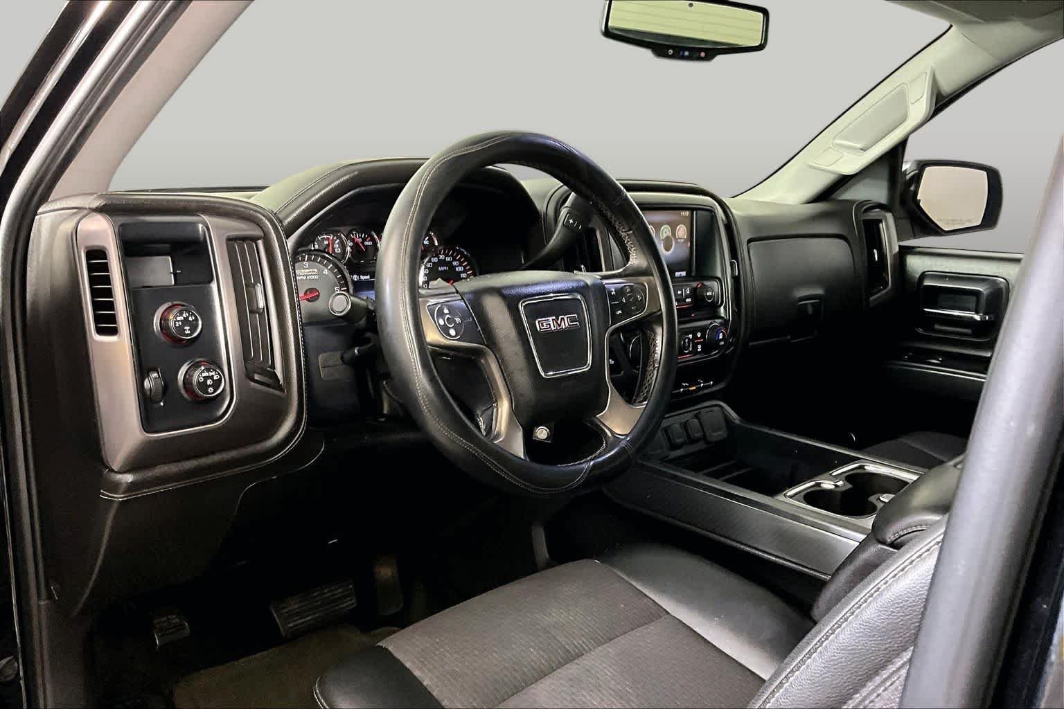 Used 2014 Onyx Black GMC SLE image 16