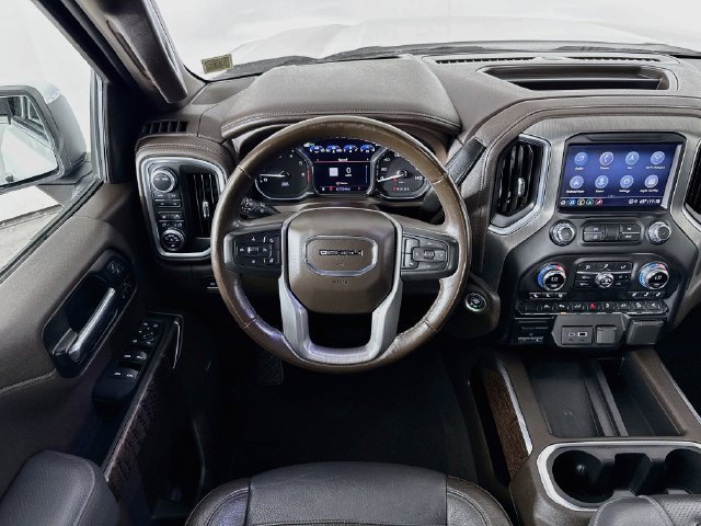 Used 2022 WHITE FROST TRICOAT GMC Denali image 26