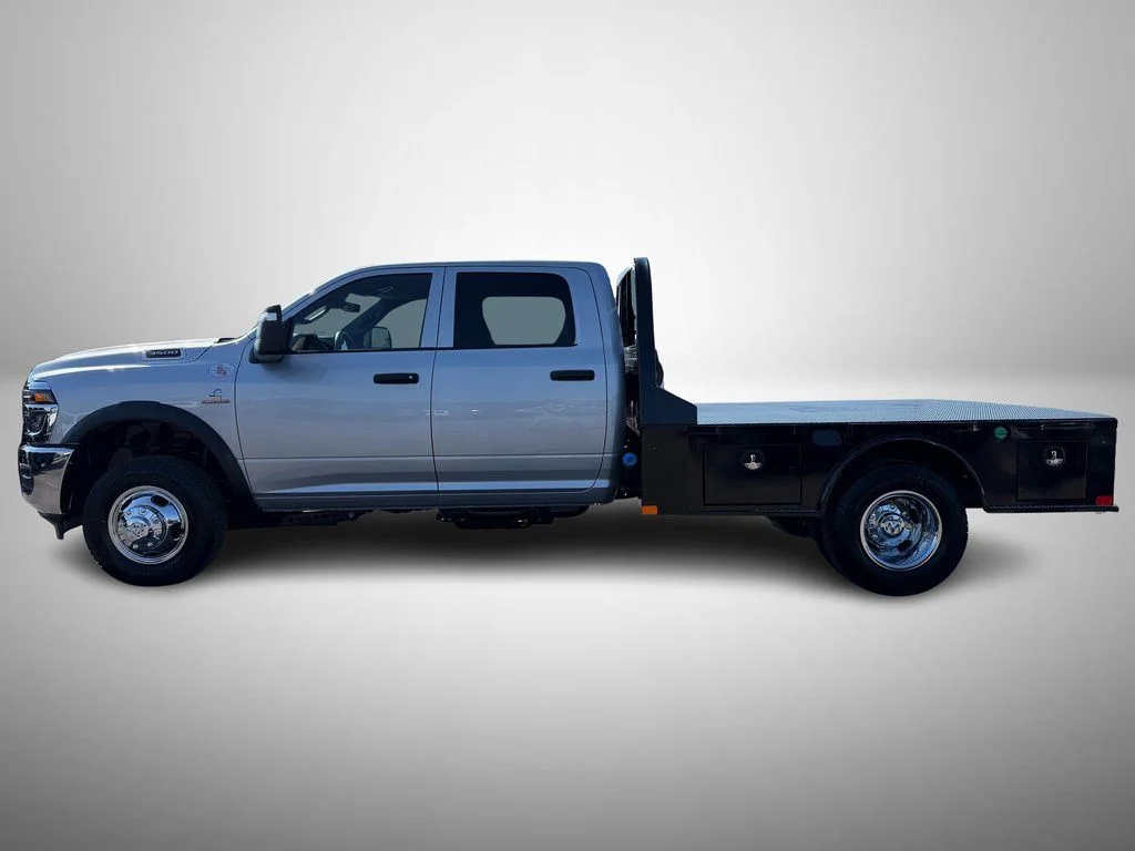 New 2026 Silver-Zynith Exterior Paint RAM Tradesman image 5