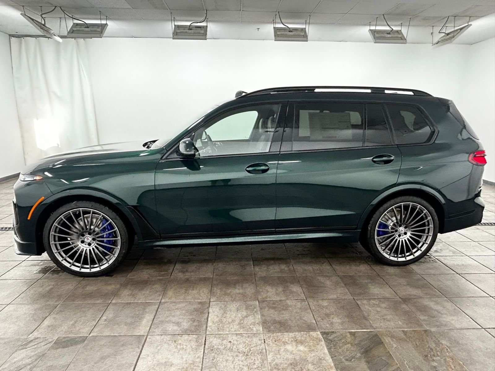 L32-XB07 【Premium Wooo】 New 2026 BMW X7 ALPINA XB7 4D Sport Utility in Elmhurst #B25377