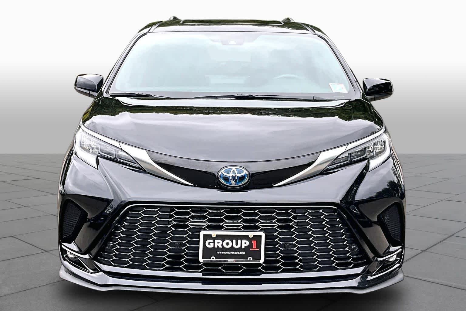 Used 2023 Midnight Black Metallic Toyota XSE image 4