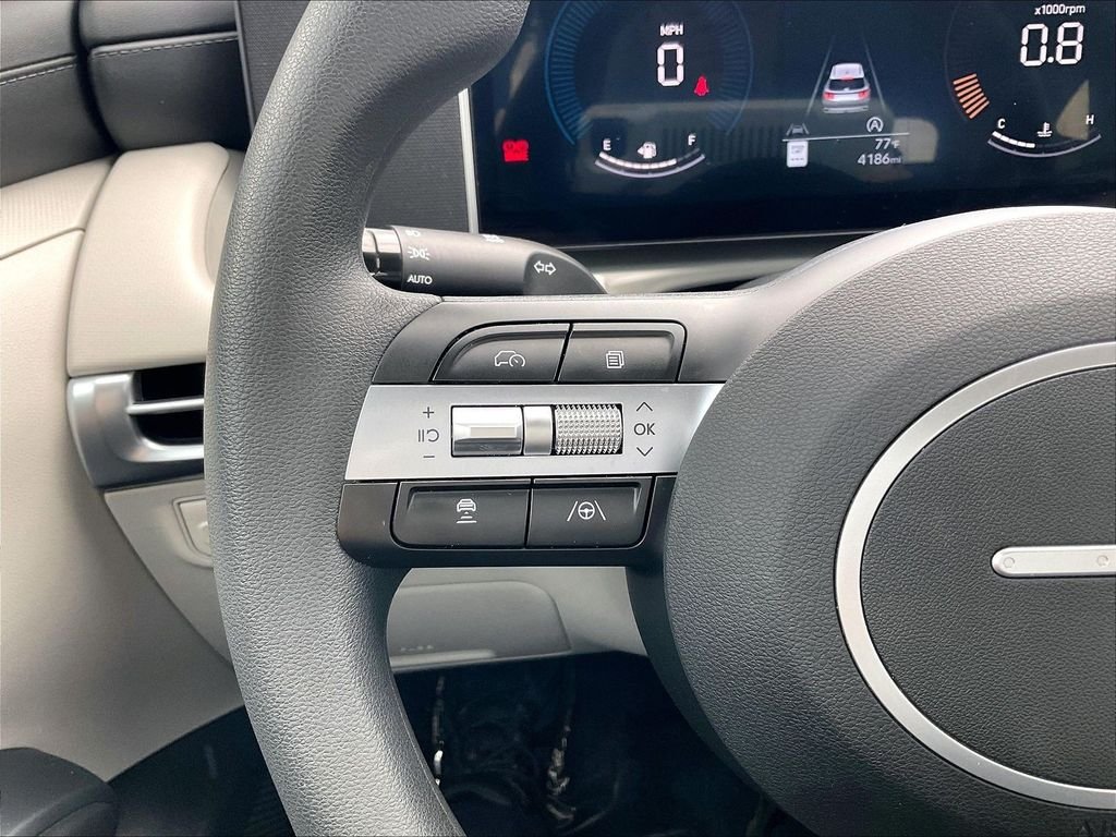 Used 2026 Hampton Gray Hyundai SE image 21