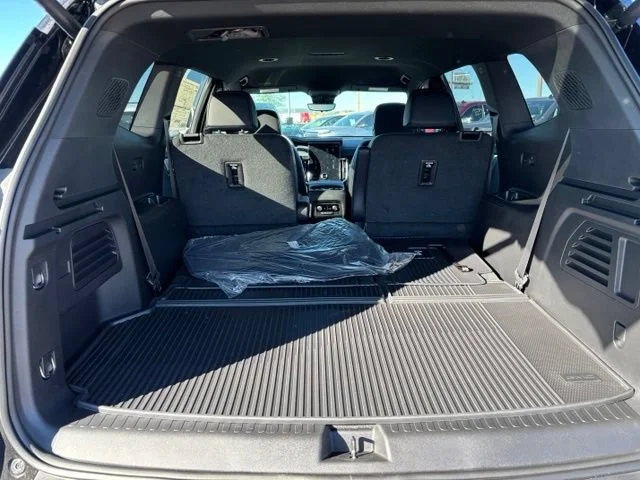 New 2026 Ebony Twilight Metallic GMC Elevation image 20