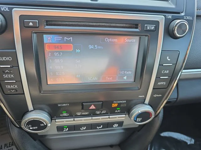 Used 2013 Gray Toyota SE image 21
