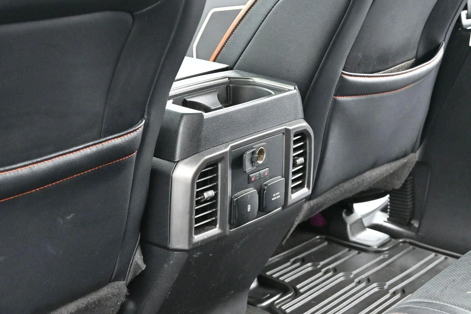 Used 2018 Oxford White Ford Raptor image 34