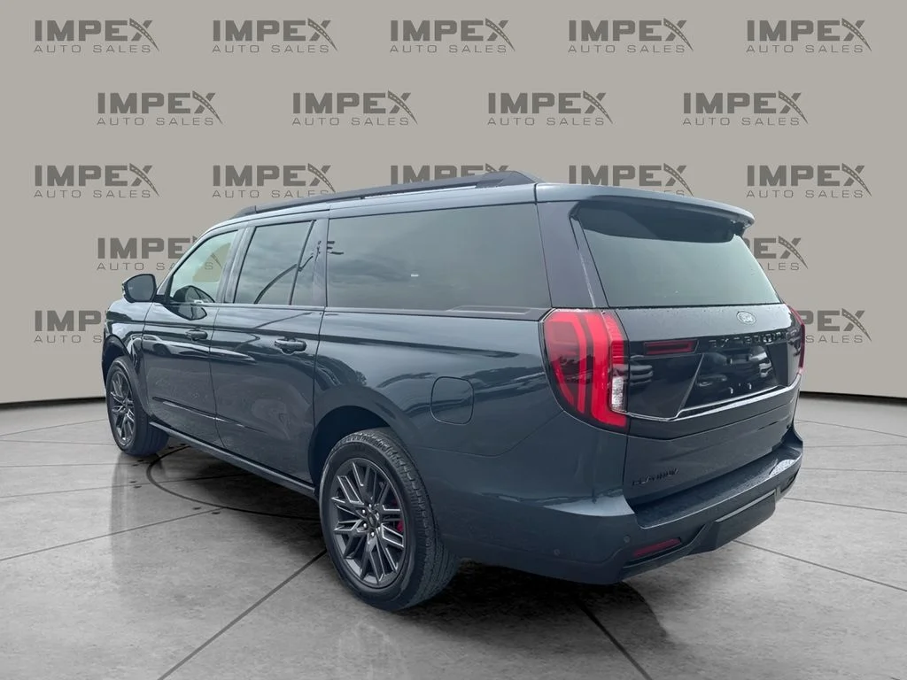 Used 2025 Blue Ford Platinum image 3
