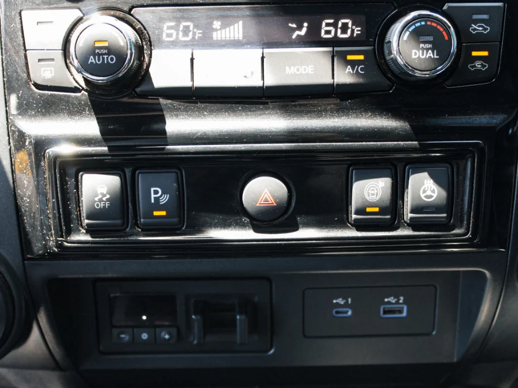 Used 2021 Glacier White Nissan PRO-4X image 24