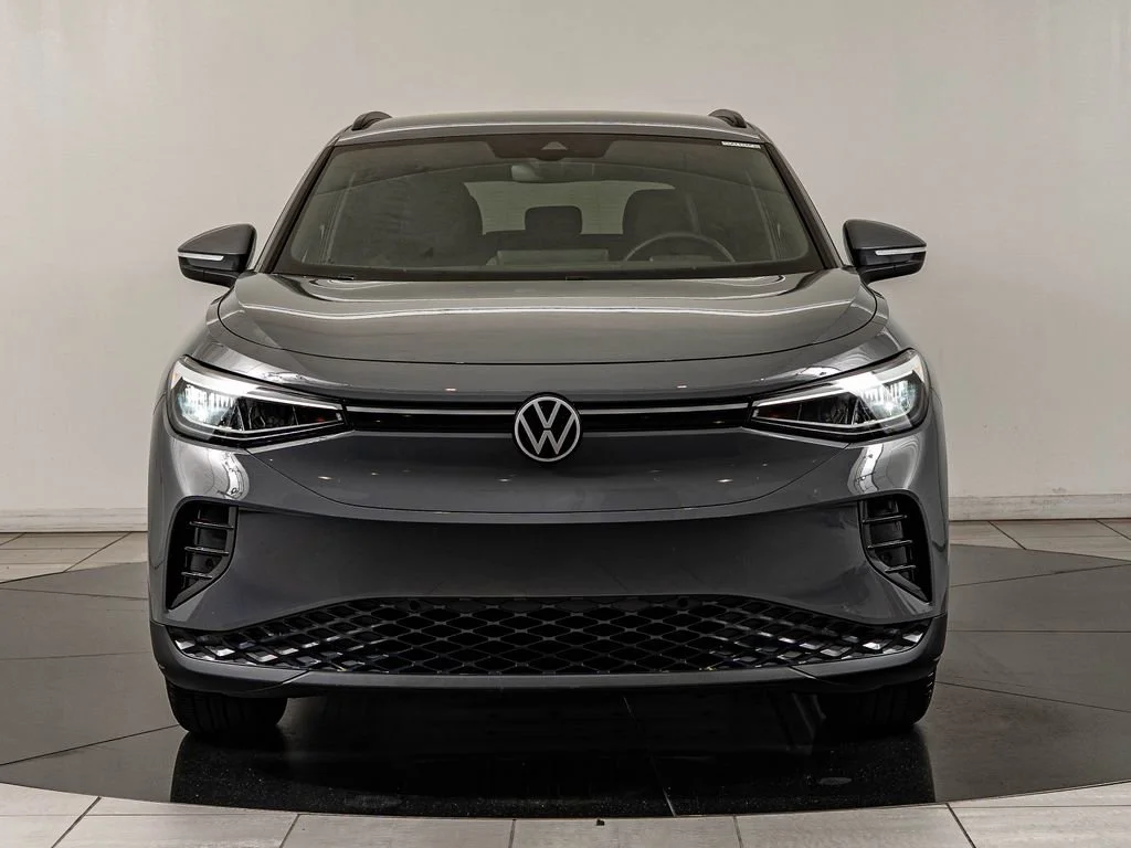Used 2025 Volkswagen ID.4 PRO with VIN 1V2CRPE89SC002582 for sale in Wichita, KS