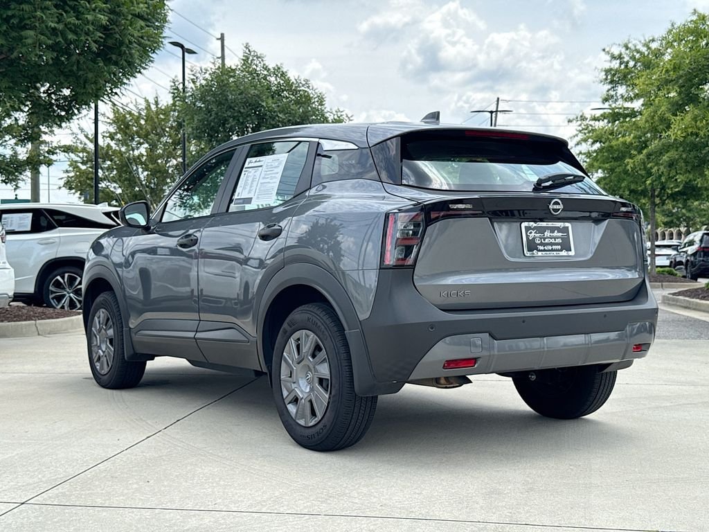 Used 2025 Gray Nissan S image 6