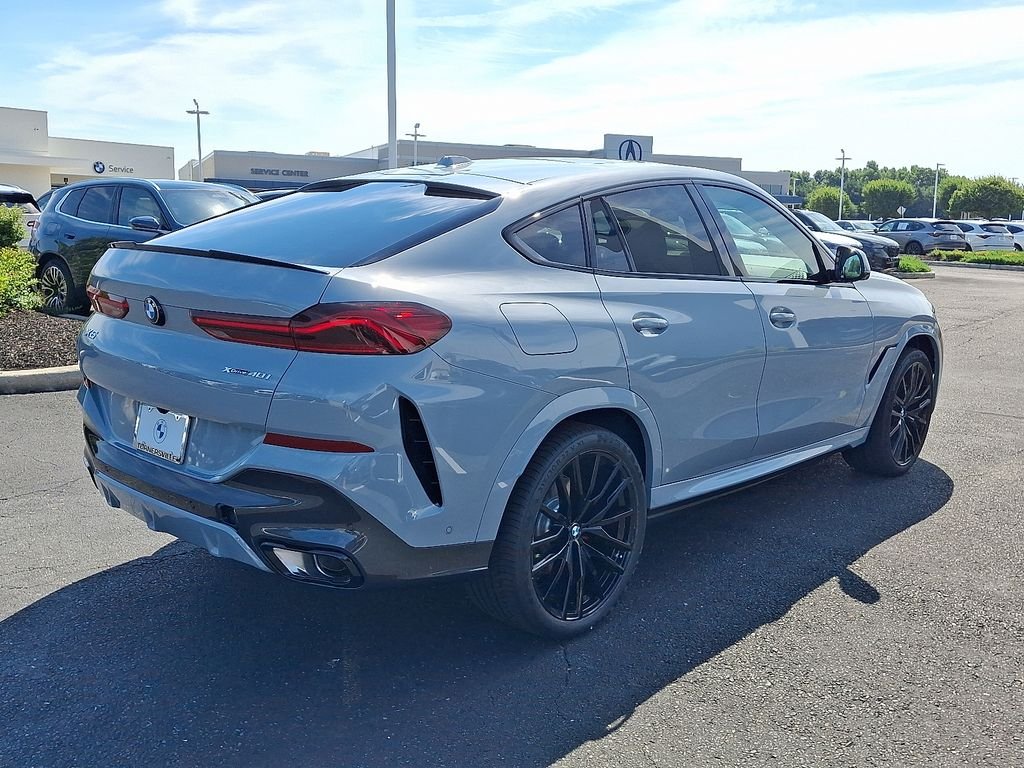 New 2027 Brooklyn Grey Metallic BMW xDrive40i image 4