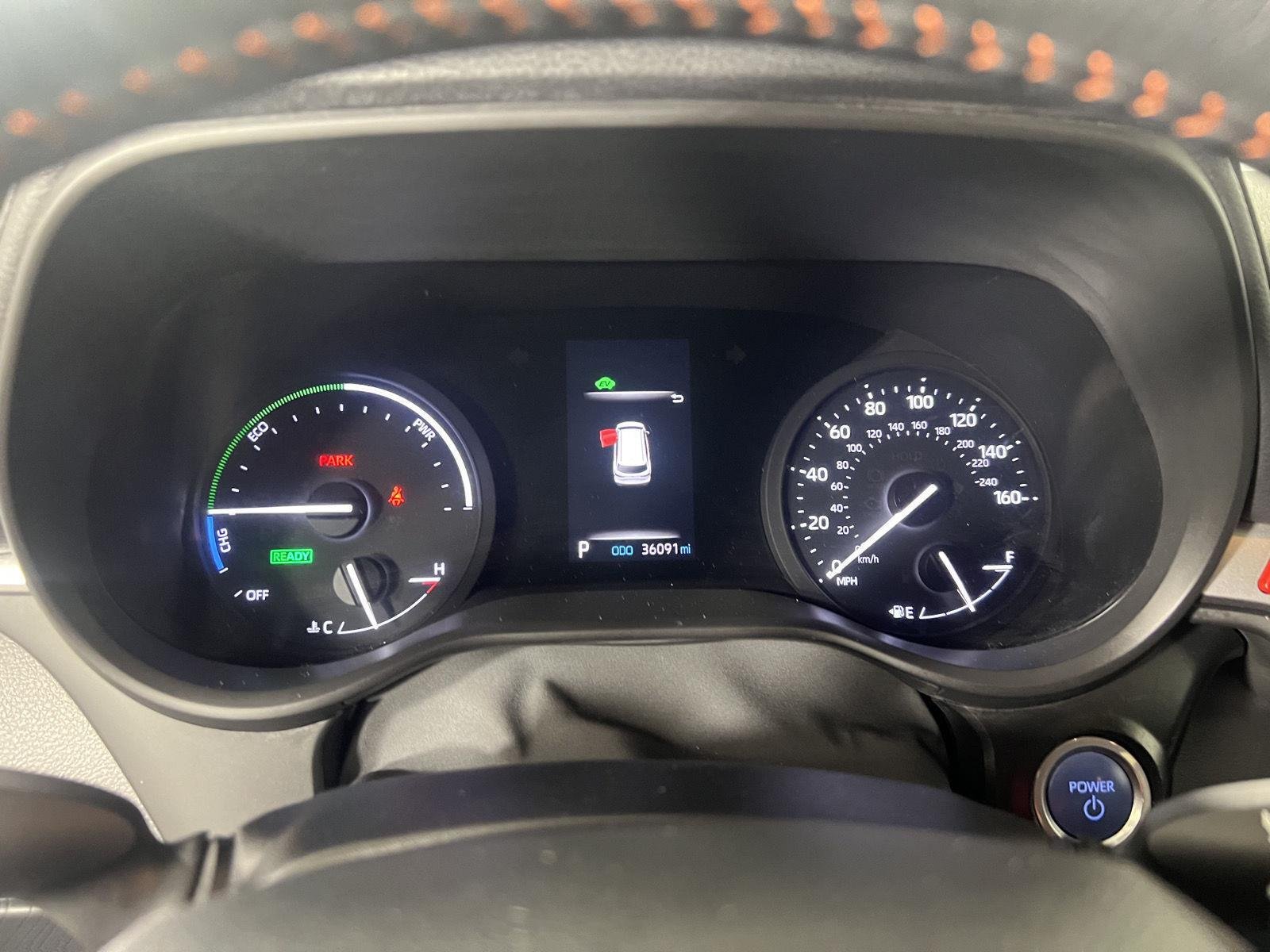 Used 2021 Gy Toyota XSE image 9
