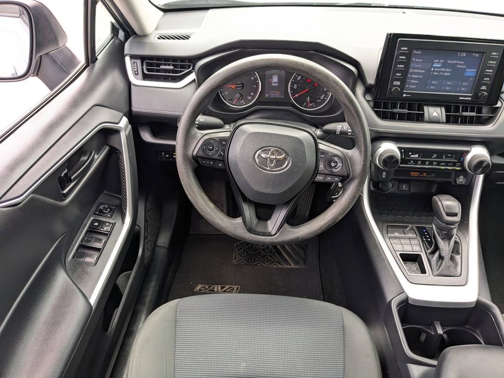 Used 2022  Toyota LE image 15