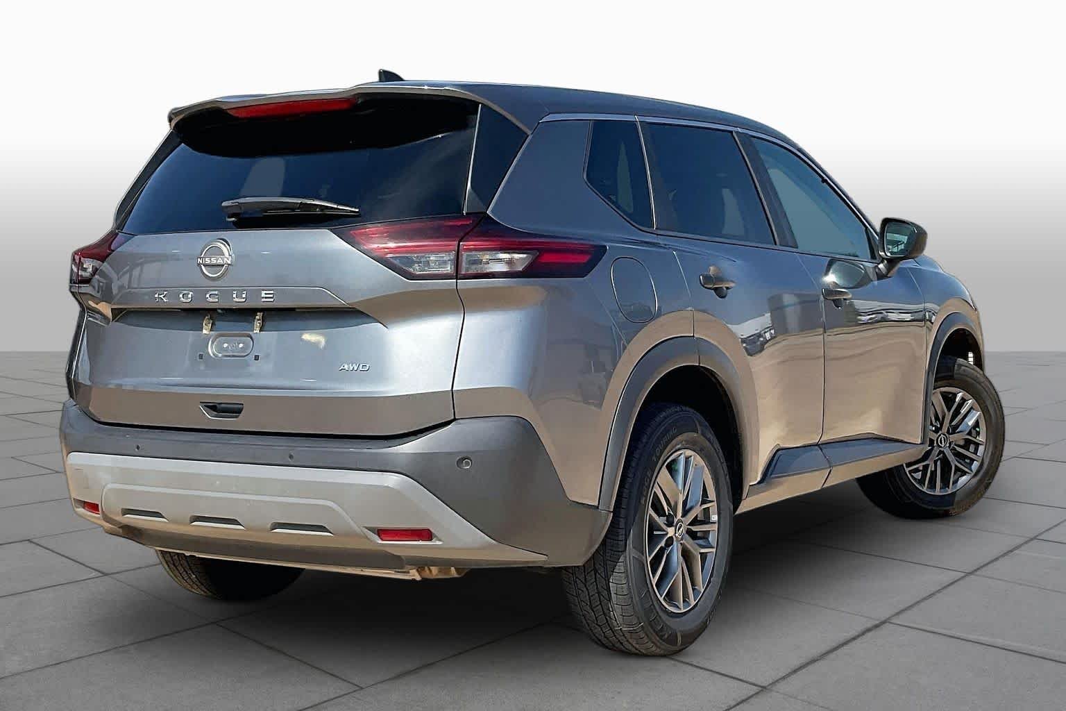 Used 2023 Gun Metallic Nissan S image 12