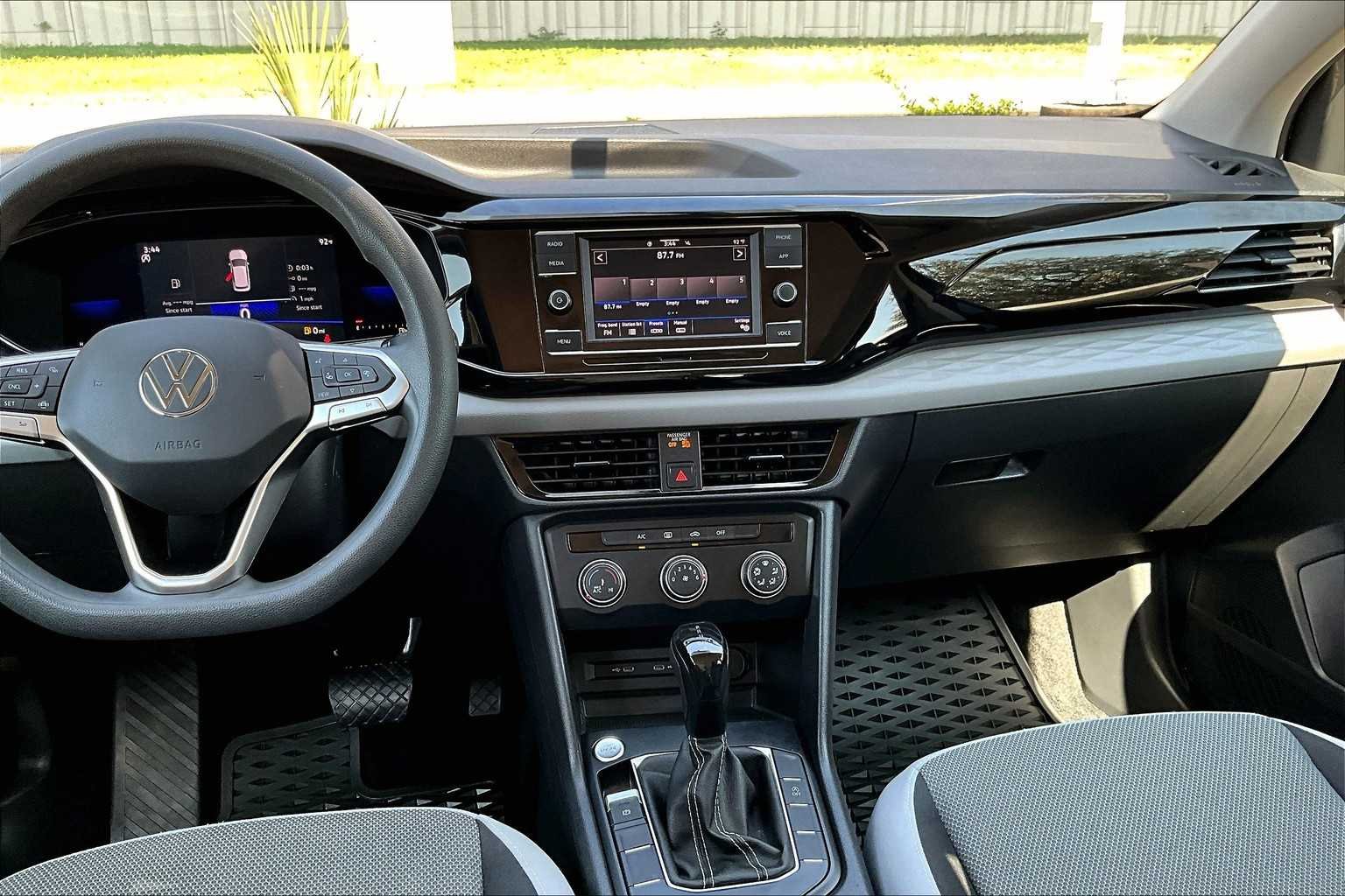 Used 2022 Deep Black Pearl Volkswagen S image 6