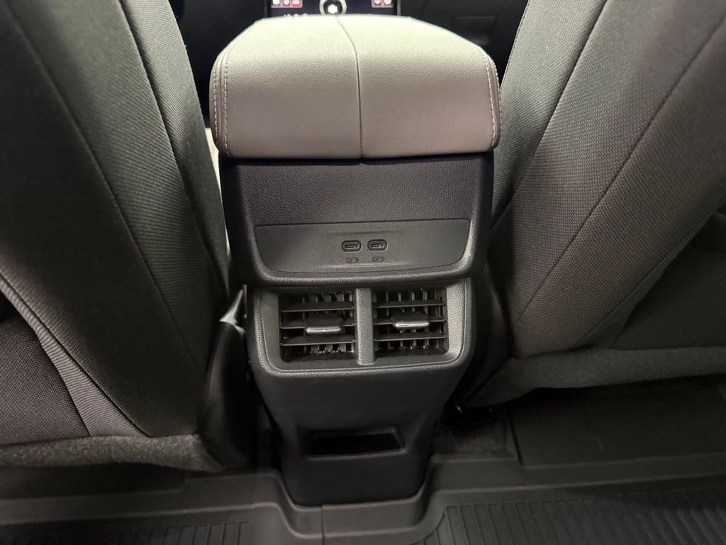 Used 2025 Metallic GMC Elevation image 36