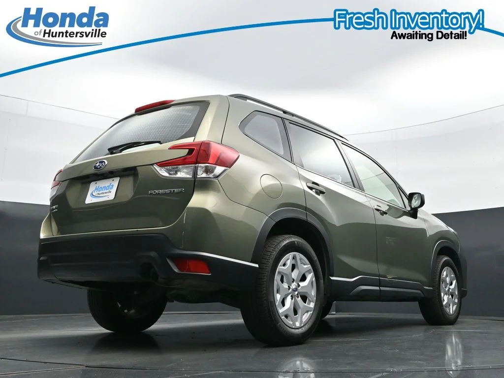 Used 2019 Jasper Green Metallic Subaru Base image 32