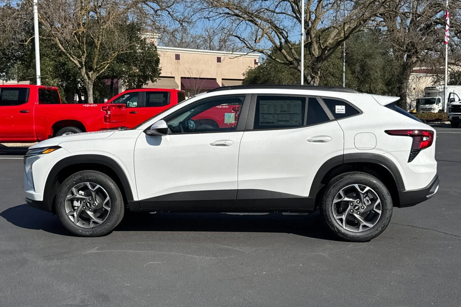 2026 Chevrolet Trax LT - Photo 6