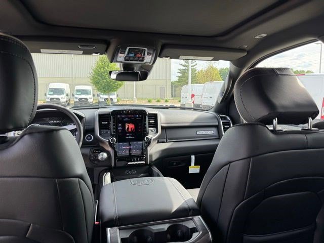 New 2026 Serrano-Green Metallic Exterior Paint RAM Laramie image 31