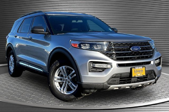 Used 2020 Silver Ford XLT image 3