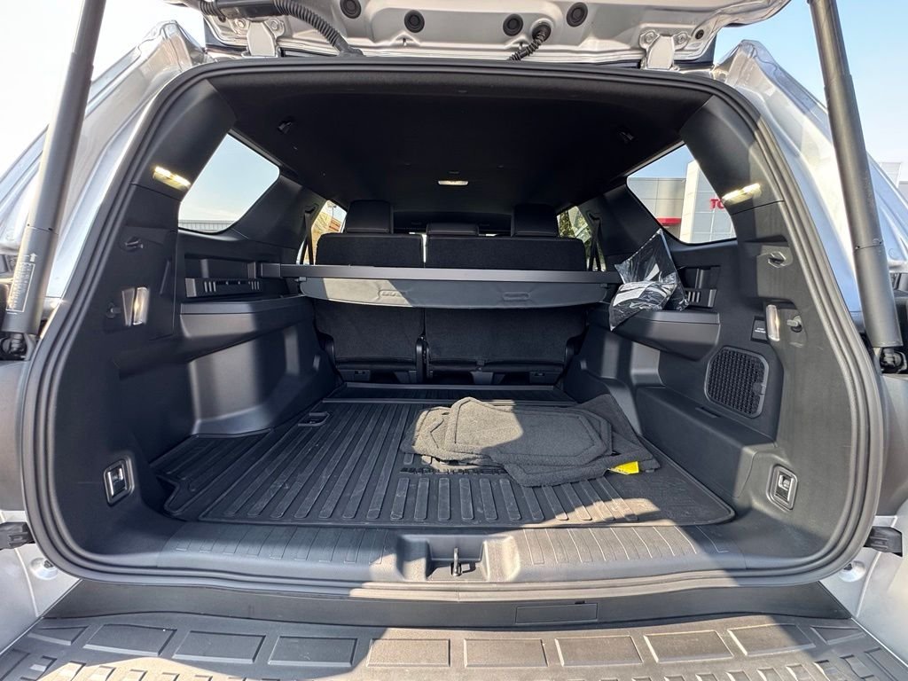 Used 2025  Toyota TRD Off-Road Premium image 11