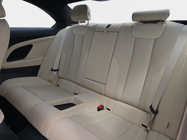 Used 2025 White BMW 230i xDrive image 16