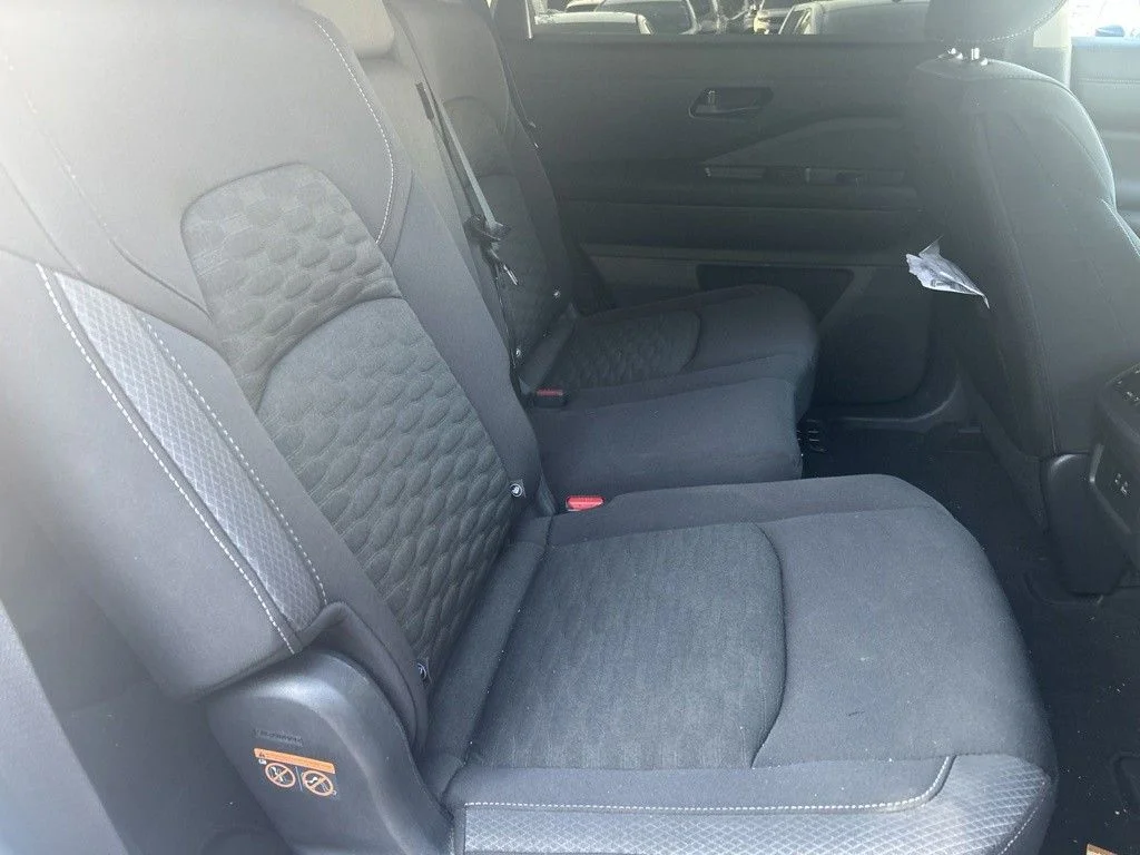 Used 2023 Silver Nissan SV image 11