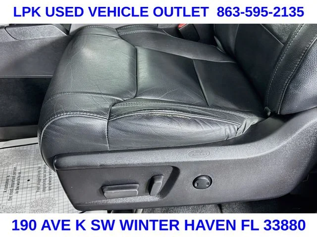 Used 2021 Black Toyota SR5 image 19