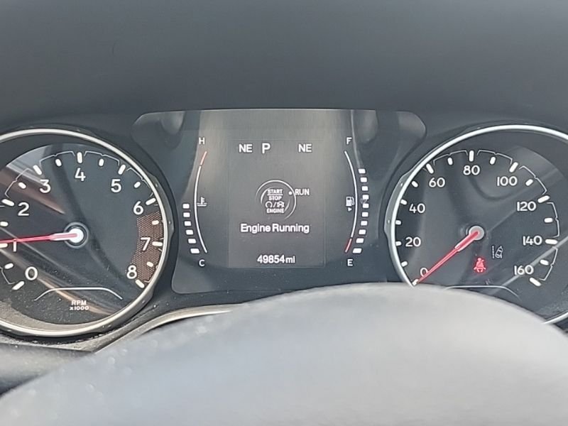 Used 2020 Black Jeep Latitude image 9