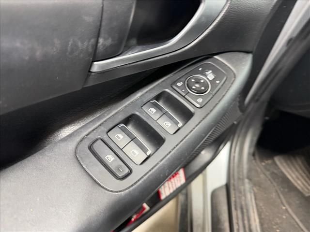 Used 2024 Silver Hyundai SEL image 21