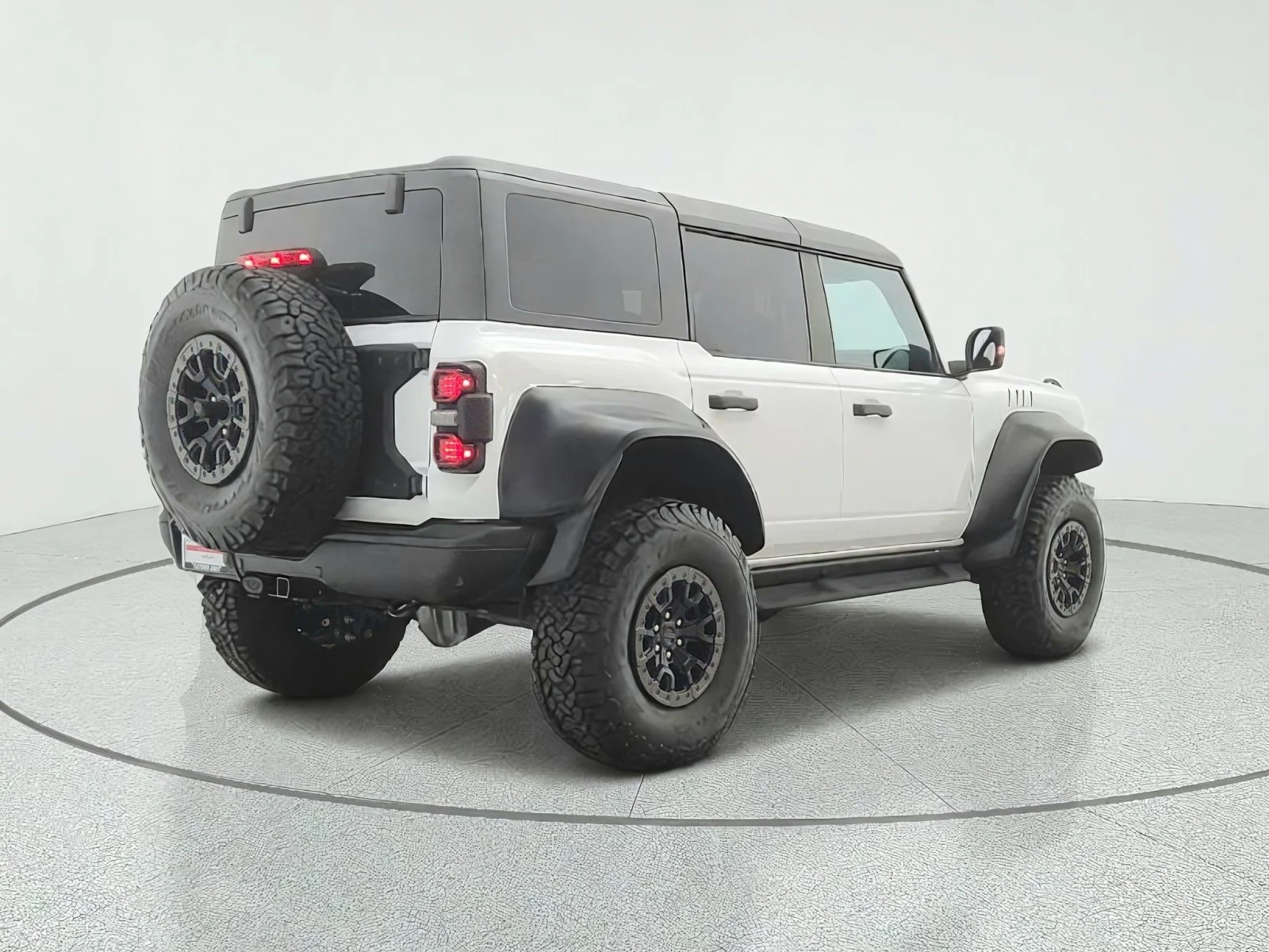 Used 2023 Oxford White Ford Raptor 4 Door Advanced 4x4 image 5