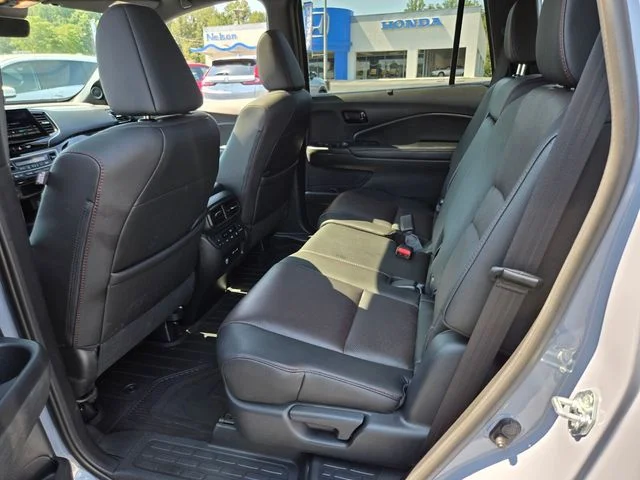 Used 2025 Gray Honda Black Edition image 13