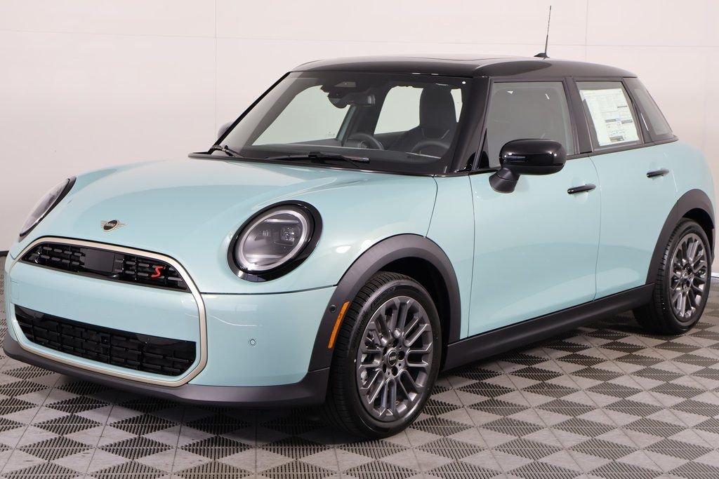 2026 MINI Hardtop 4 Door