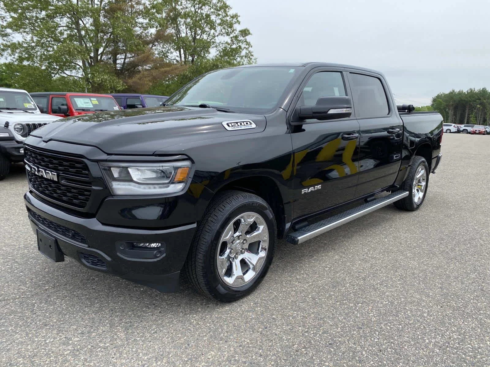 Used 2022 Diamond Black Crystal Pearlcoat Ram Big Horn image 9