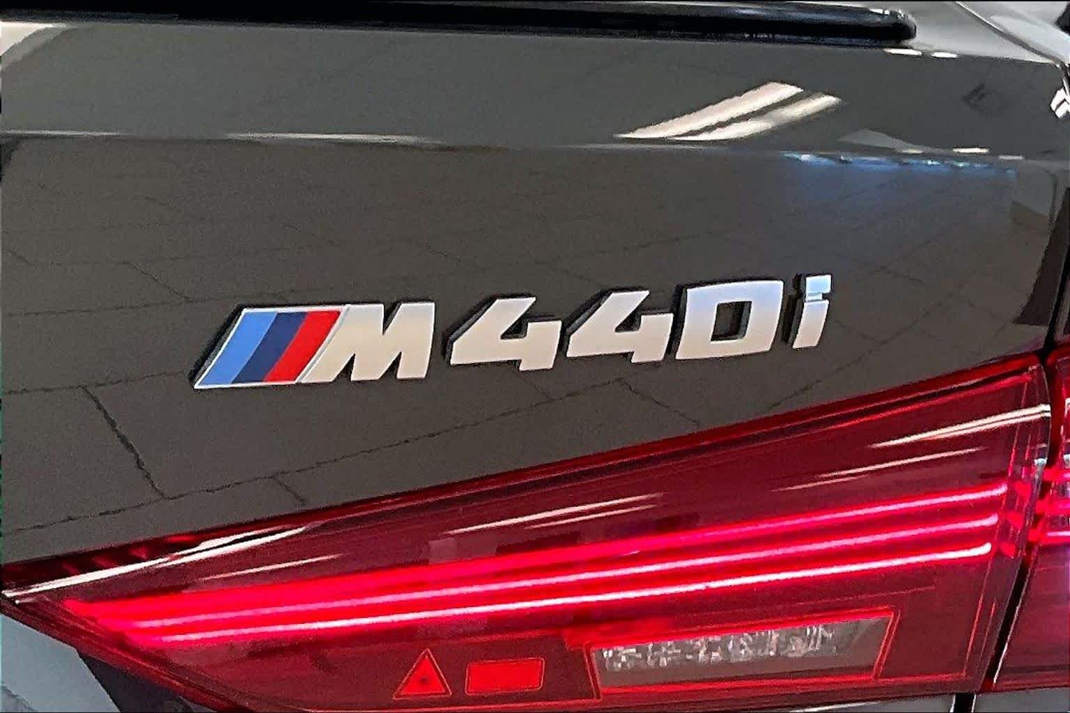 Used 2025 Dravit Grey Metallic BMW M440i image 28