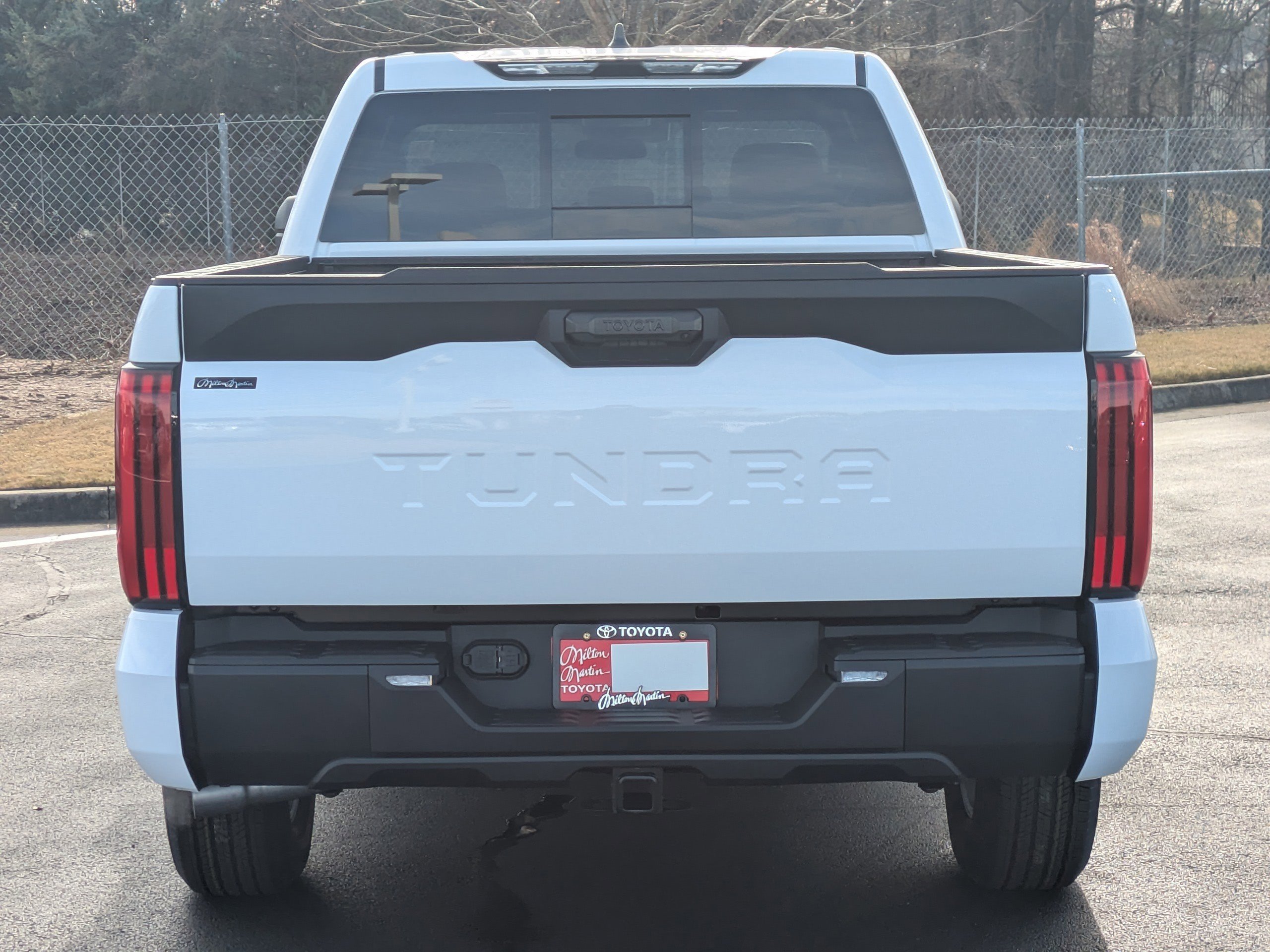 New 2026 Ice Cap Toyota SR5 image 5