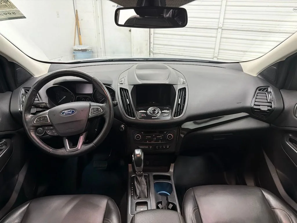 Used 2019 Silver Ford Titanium image 28