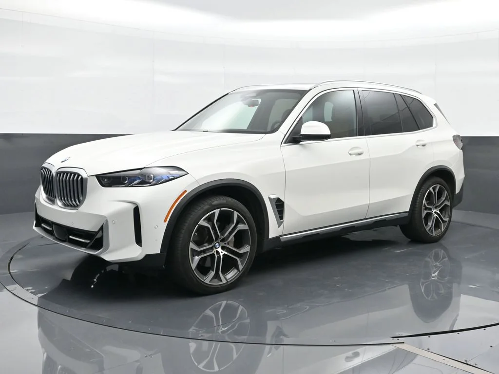 2024 BMW X5 xDrive40i's photo