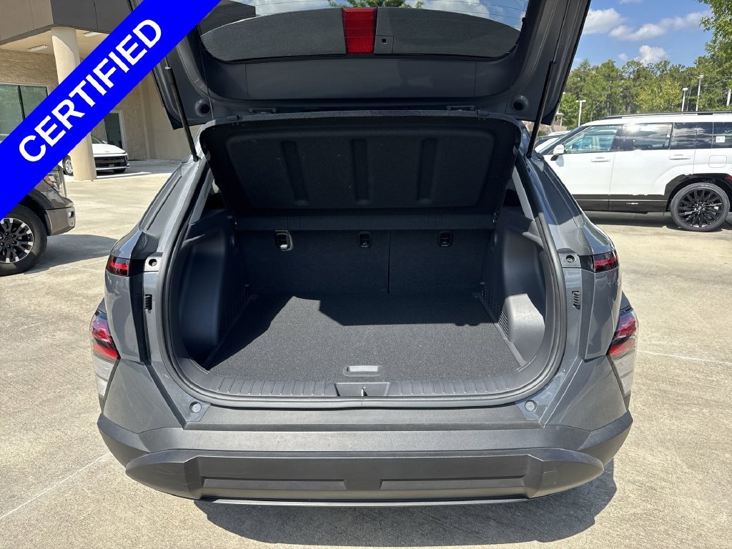 Used 2024 Gray Pearl Hyundai SEL image 21