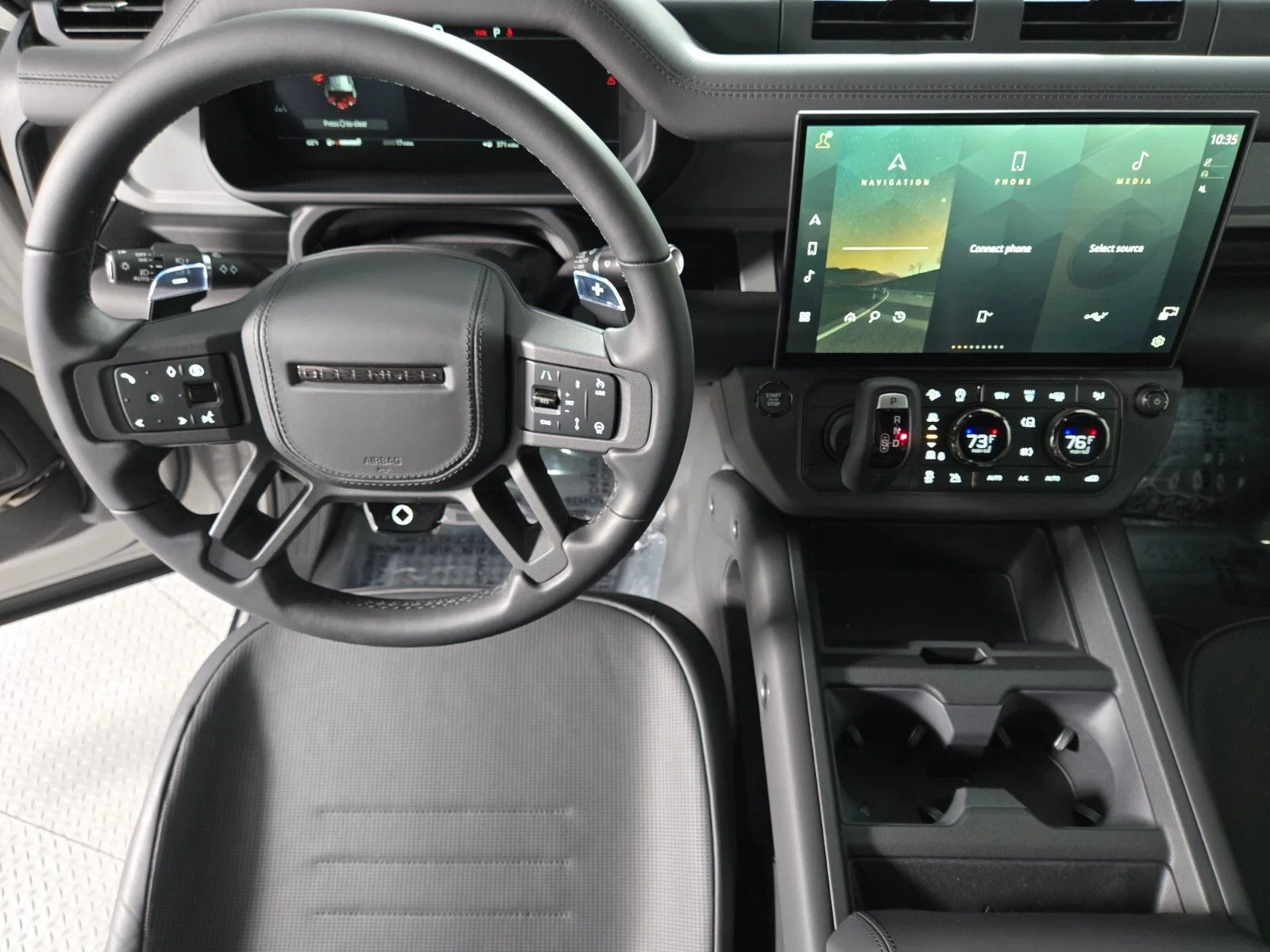 2026 Land Rover Defender OCTA - Photo 13
