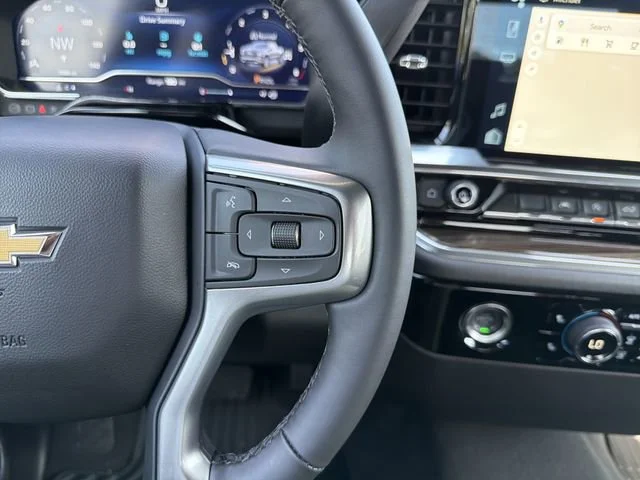 Used 2024 Slate Gray Metallic Chevrolet LT (2FL) image 27